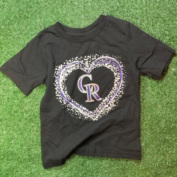 Genuine Merchandise Other - Colorado Rockies Girls Baseball Black with Purple &White Heart Design MLB Tshirt